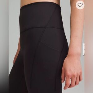 Lululemon cropped leggings w/pockets